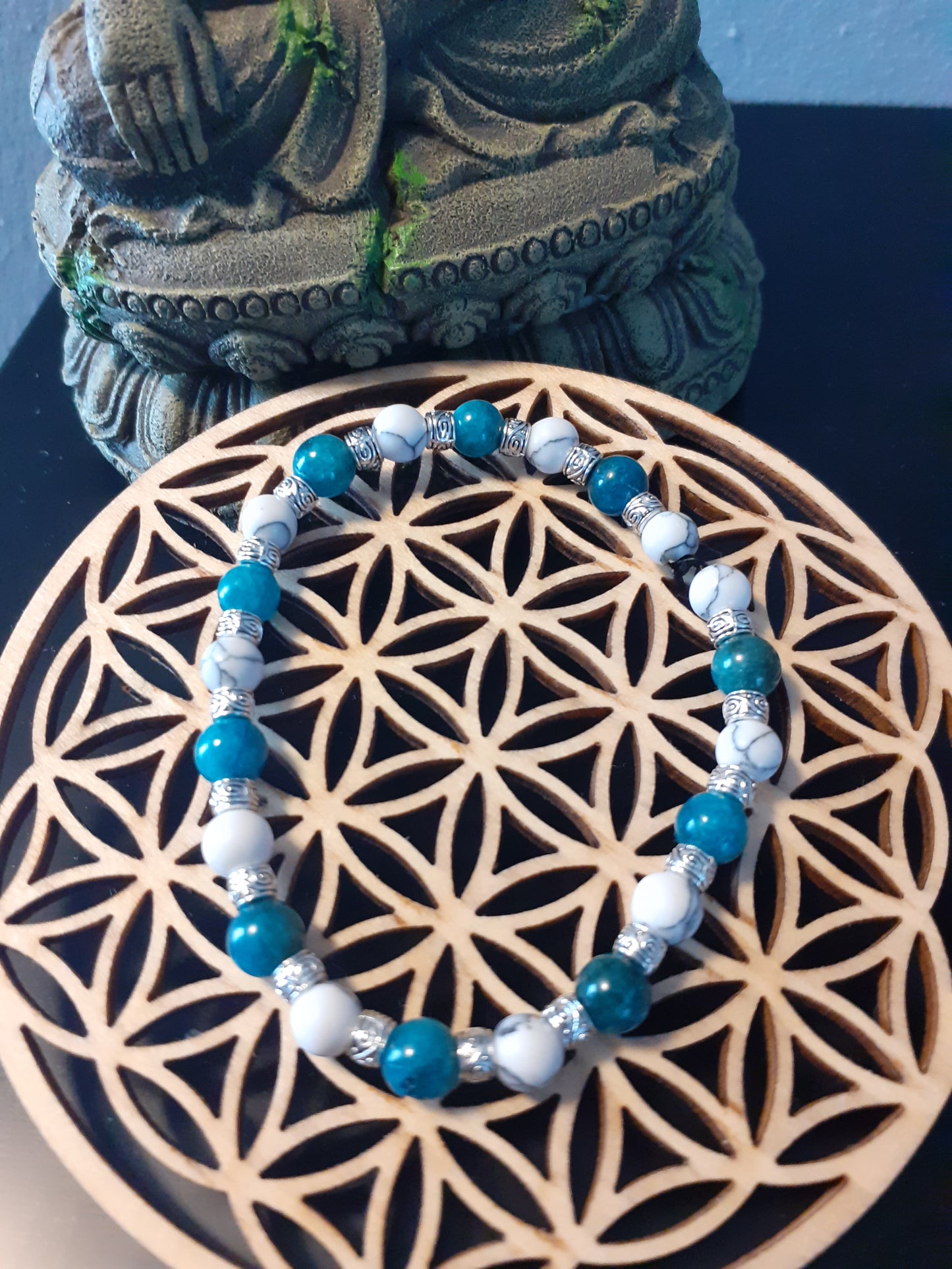 Bracelet perte de poids Pierres d'Howlite et Apatite