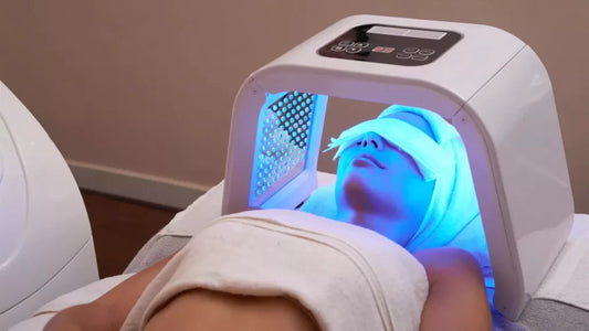 Soins visage avec ou sans Luminothérapie