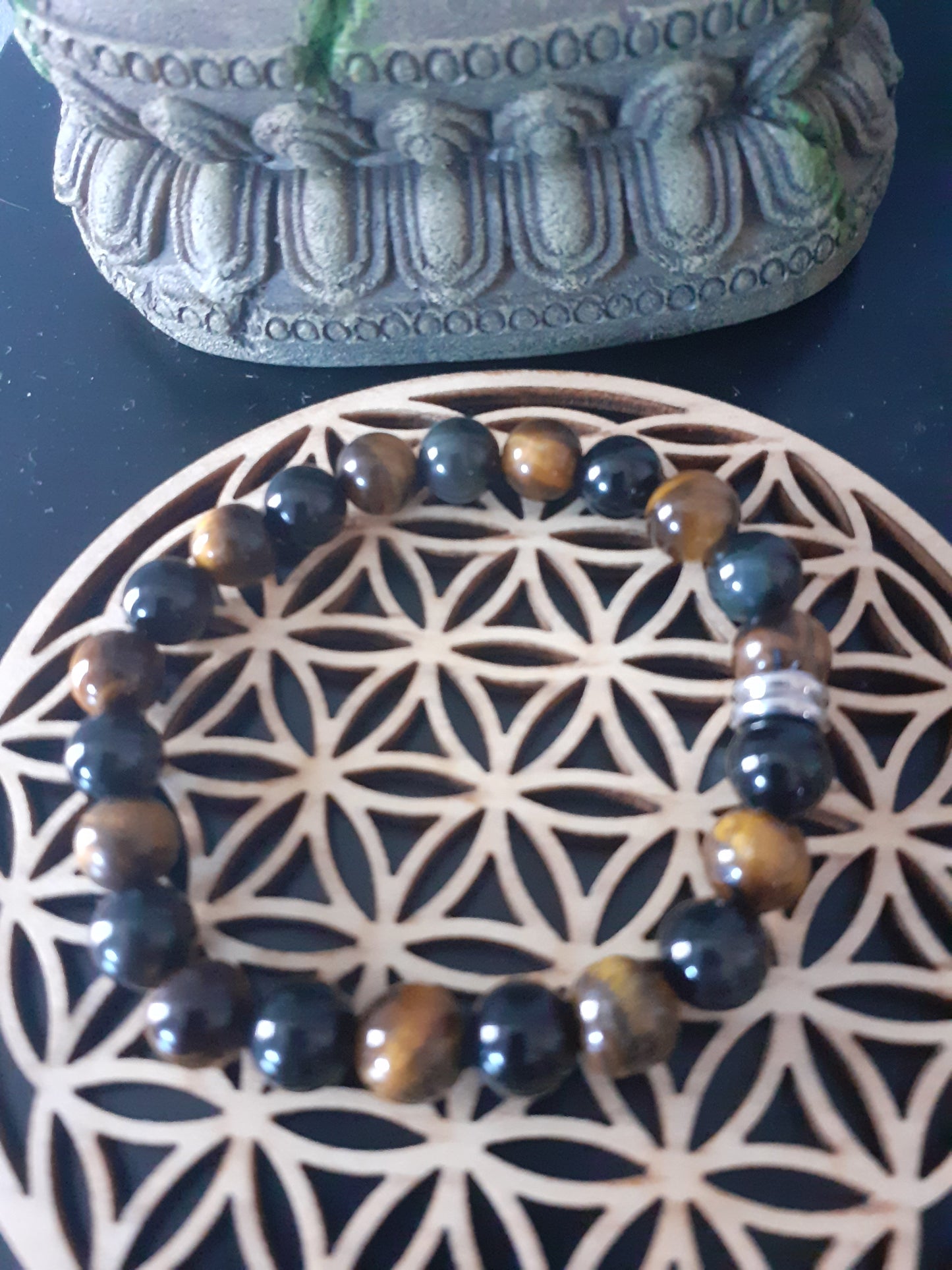 Bracelet en pierres d'Œil de tigre et onyx noir